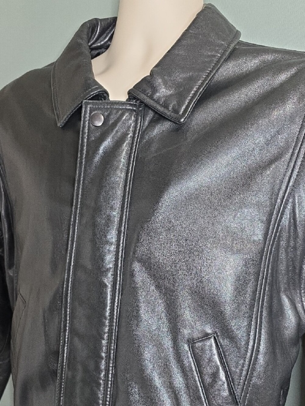 VTG Andrew Marc Black Leather Jacket Size Small Heavy Button Zip - Picture 2 of 8